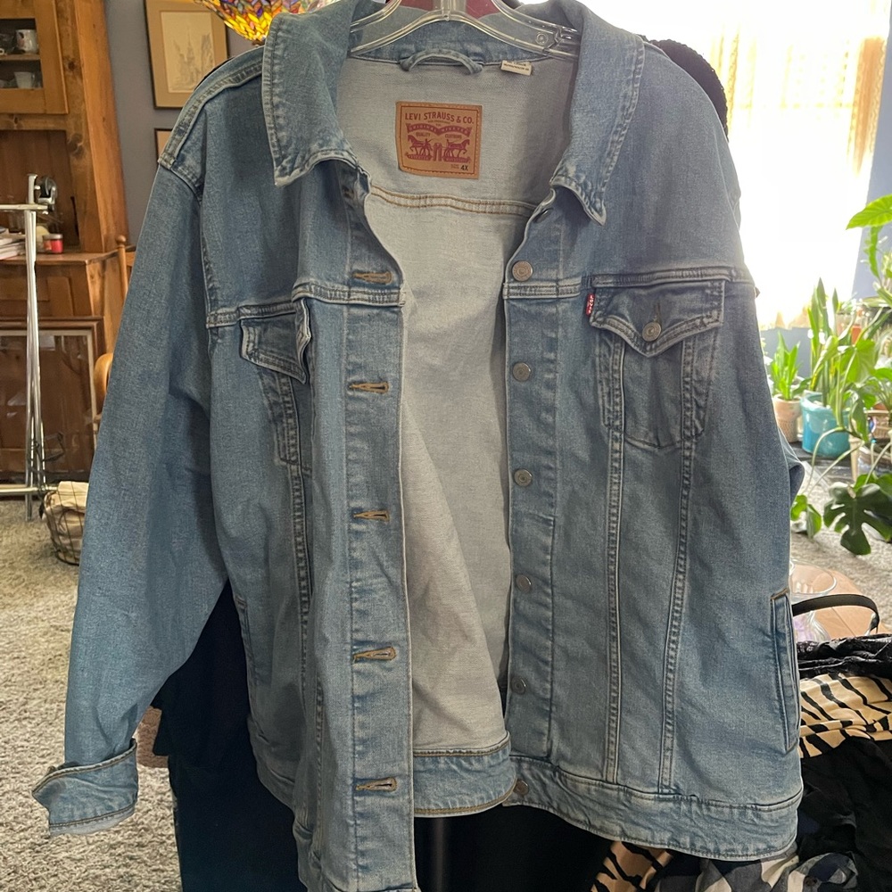 Levi’s Trucker Denim jacket size 4X